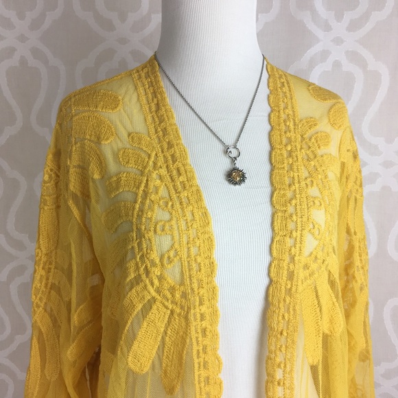 Suzanna Boho Lace and Embroidery Kimono - Picture 2 of 8